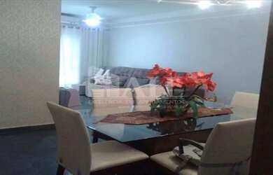 Imagem: O apartamento possui 3 Dormitórios, 2 Banheiros, 2 Vagas na