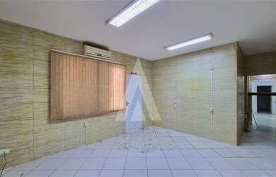 Imagem 8: Casa Comercial à venda no bairro Anita Garibaldi em Joinville, por R$ 1.200.000.00