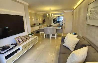 Imagem: O apartamento possui 3 Dormitórios, 3 Banheiros, 2 Vagas na