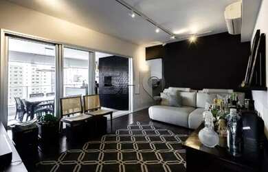 Imagem: O apartamento possui 3 Dormitórios, 3 Banheiros, 2 Vagas na