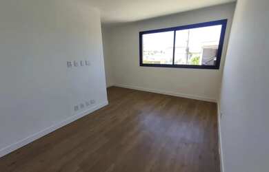 Imagem 9: Casa Alto Padrão no Alphaville LN2 4 Suítes, Projeto Sabine Rosas, Piscina e Sofisticação