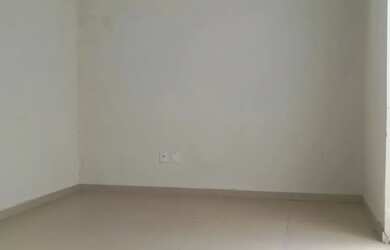 Imagem 15: Casa 3/4 sendo uma suíte,Em Lote 172 m².Próximo Aeroporto