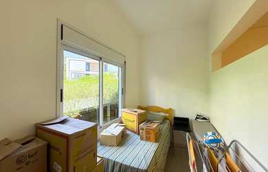 Imagem 16: Imóvel para venda possui 188 metros quadrados com 4 quartos em Cacupé...