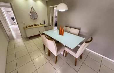 Imagem: O apartamento possui 4 Dormitórios, 4 Banheiros, 2 Vagas na