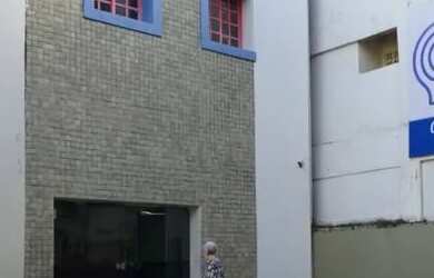 Imagem 2: Alugo casarão. 400m² de Área, 5 Vagas na garageme5 Dormitórios