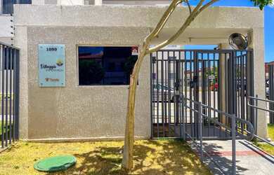 Imagem: O apartamento possui 2 Dormitórios, 1 Banheiro, 1 Vaga na garagem