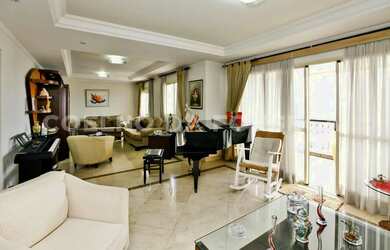 Imagem: O apartamento possui 4 Dormitórios, 5 Banheiros, 4 Vagas na