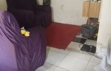 Imagem: A casa possui 2 Dormitórios, 1 Banheiro e está localizado