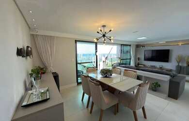 Imagem: O apartamento possui 3 Dormitórios, 3 Banheiros, 2 Vagas na