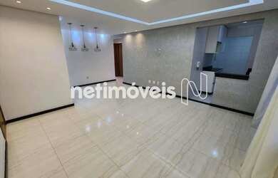 Imagem: O apartamento possui 4 Dormitórios, 2 Banheiros, 2 Vagas na