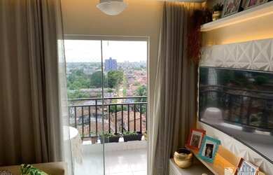 Imagem: O apartamento possui 2 Dormitórios, 2 Banheiros, 1 Vaga na