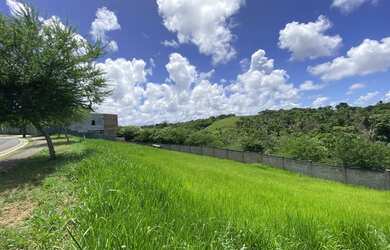 Imagem: O terreno possui 392m² de Área e está localizado em Vila