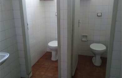 Imagem 9: Galpão/Depósito/Armazém para aluguel e venda tem 365 metros quadrados...