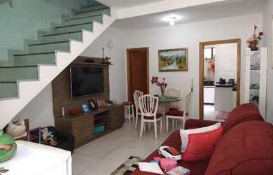 Imagem: A casa em condomínio possui 2 Dormitórios, 2 Banheiros, 1