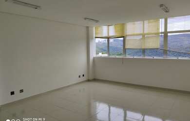 Imagem: O depósito possui 30m² de Área e está localizado em Pasto