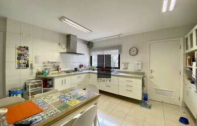 Imagem 12: ACONCHEGANTE, SILENCIOSO E MUITO VERDE - MELHOR CONDOMÍNIO NO ALTO DE...