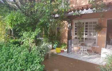 Imagem: A casa em condomínio possui 3 Dormitórios, 2 Banheiros, 2