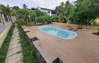 Imagem: A casa possui 3 Dormitórios, 2 Banheiros e está localizado