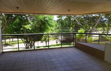 Imagem 8: Apartamento para venda tem 200 metros quadrados com 4 quartos