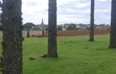 Imagem: O terreno possui 645m² de Área e está localizado em Canela