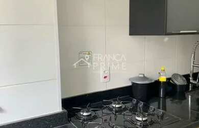 Imagem 4: Excelente apartamento com armários planejados, cooktop e forno