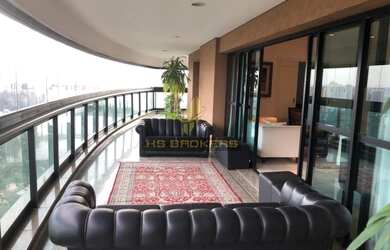 Imagem: O apartamento possui 4 Dormitórios, 4 Banheiros, 5 Vagas na