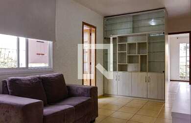 Imagem: O apartamento possui 2 Dormitórios, 1 Banheiro, 70m² de Área