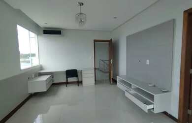 Imagem: A casa em condomínio possui 4 Dormitórios, 3 Banheiros, 2