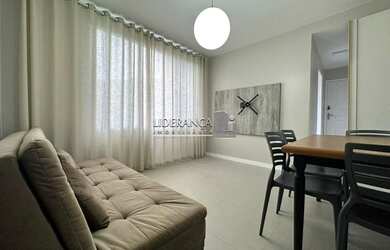 Imagem: O apartamento possui 1 Dormitório, 1 Banheiro, 1 Vaga na garagem