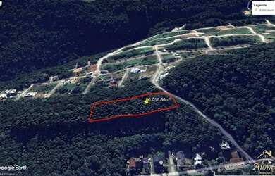 Imagem 2: Área de terras com 6.056,86 m² à venda no Bairo Pousada da Neve em...