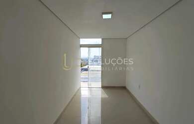 Imagem: O apartamento possui 2 Dormitórios, 1 Banheiro, 48m² de Área