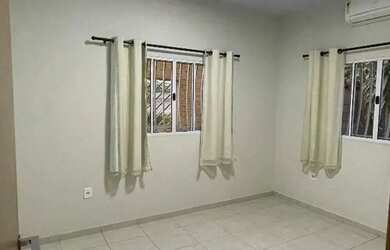 Imagem 9: VENDO CASA. Varanda, 80m² de Área, 1 Banheiroe2 Dormitórios
