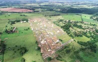 Imagem: O terreno possui 200m² de Área e está localizado em São