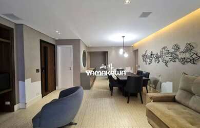 Imagem: O apartamento possui 4 Dormitórios, 3 Banheiros, 3 Vagas na