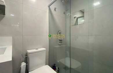 Imagem 14: Locação no bairro Agronômica Varanda Gourmet com churrasqueira, hidromassagem,...