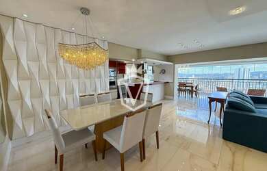 Imagem: O apartamento possui 3 Dormitórios, 4 Banheiros, 3 Vagas na