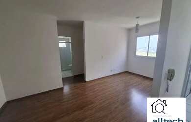 Imagem: O apartamento possui 2 Dormitórios, 1 Banheiro, 1 Vaga na garagem