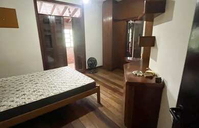 Imagem 3: Residência alto padrão. Piscina, Churrasqueira, Imóvel mobiliadoeAr-condicionado