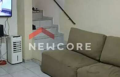 Imagem: A casa em condomínio possui 3 Dormitórios, 2 Banheiros, 1