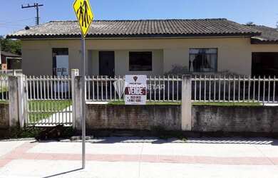 Imagem: Casa à venda em Sombrio no bairro Raizeira