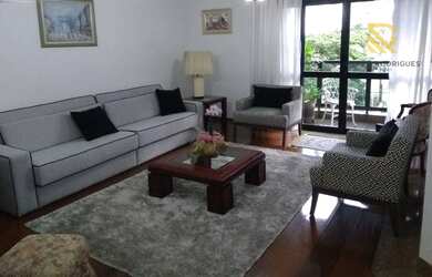 Imagem: O apartamento possui 3 Dormitórios, 5 Banheiros, 3 Vagas na