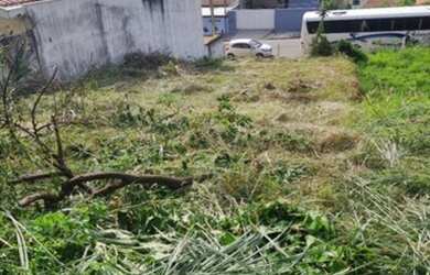 Imagem: O terreno possui 360m² de Área e está localizado em Chácaras