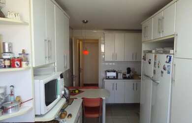 Imagem 9: Apartamento com 213 metros 4 quartos 4 vagas depósito Varanda Gourmet...