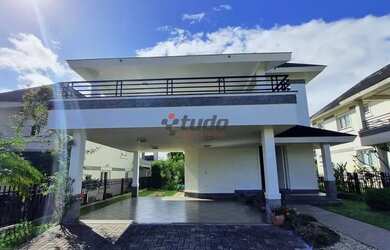 Imagem: A casa em condomínio possui 3 Dormitórios, 3 Banheiros, 2