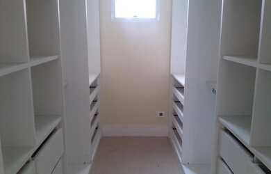 Imagem: O apartamento possui 4 Dormitórios, 4 Banheiros, 2 Vagas na