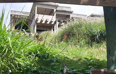 Imagem: O terreno possui 916m² de Área e está localizado em Atibaia