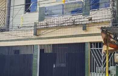 Imagem: A casa possui 1 Dormitório, 1 Banheiro, 27m² de Área, Imóvel