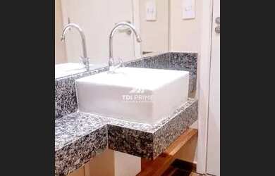 Imagem: O apartamento possui 2 Dormitórios, 2 Banheiros, 79m² de Área