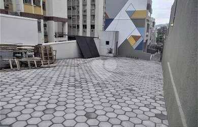 Imagem: A casa em condomínio possui 3 Dormitórios, 4 Banheiros, 1