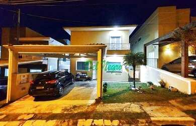 Imagem: A casa em condomínio possui 3 Dormitórios, 3 Banheiros, 4